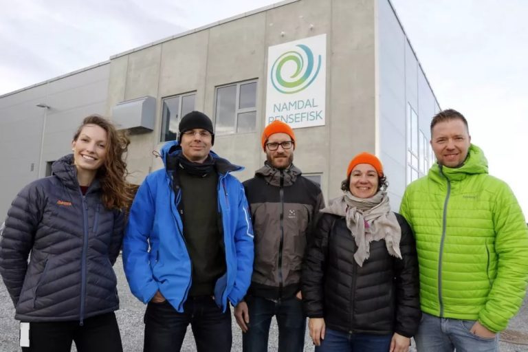 AquaGen plans super lice-eater