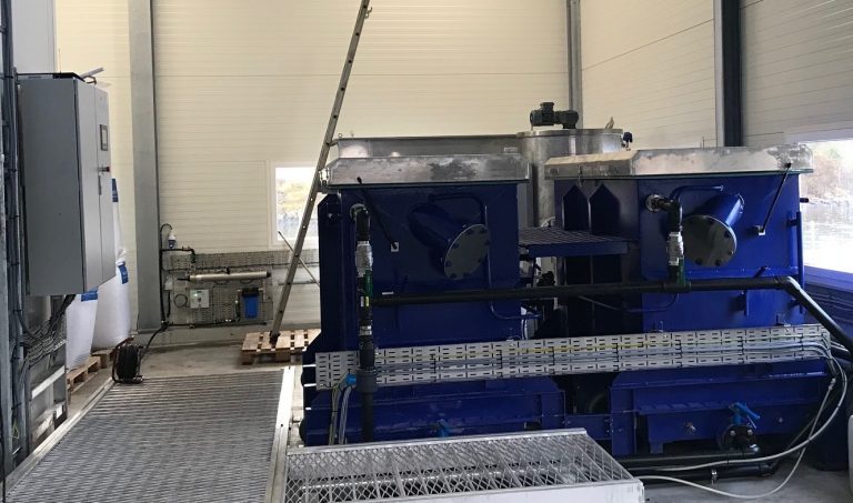 Marine Harvest, Blue Ocean Technology find site-cleaner solution