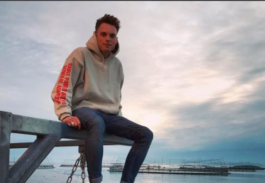 ‘There wasn’t much cash’, billionaire kid recalls
