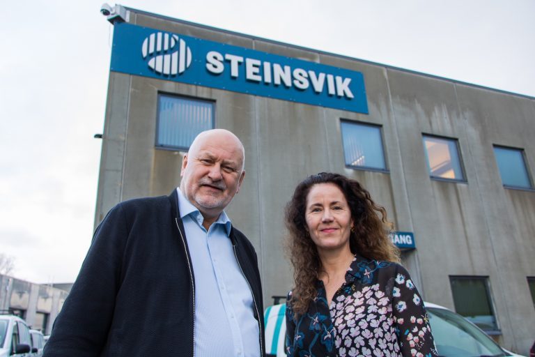 Veteran Steinsvik CEO to step aside