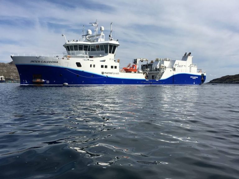 Wellboat loses power off Sound of Luing in Scotland
