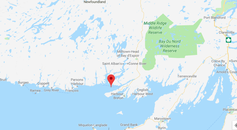 Thousands of fish seen near Canadian salmon farm site prompts escape fears