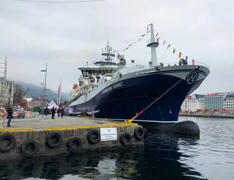 A look inside “Norwegian Gannet”, the world’s largest floating salmon processor