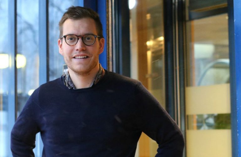 Researcher analyses ten years’ worth of French newspaper articles on Norwegian salmon