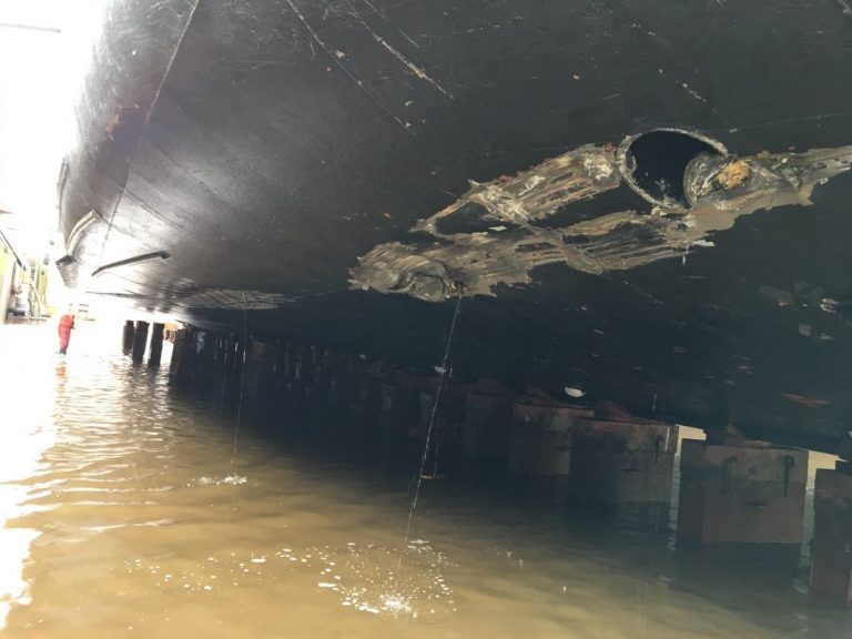 Wellboat “Ronja Viking” damaged after it ran aground in Scotland