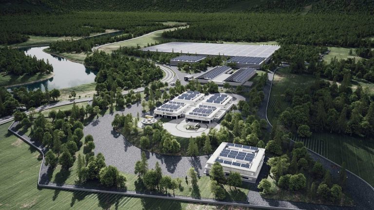 Japanese major trading house Itochu signs deal to sell land-based farmed salmon