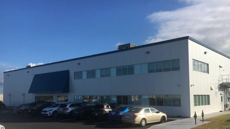 Cooke opens seafood distribution centre and retail outlet in Nova Scotia