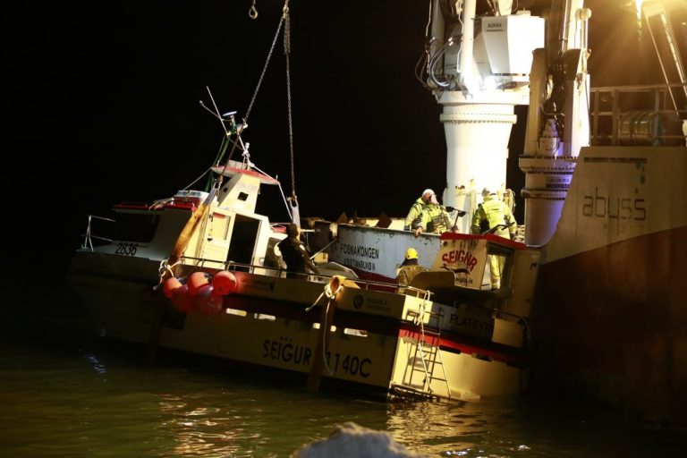 Salmon farm workboat helps out with Iceland avalanche tidal wave rescue