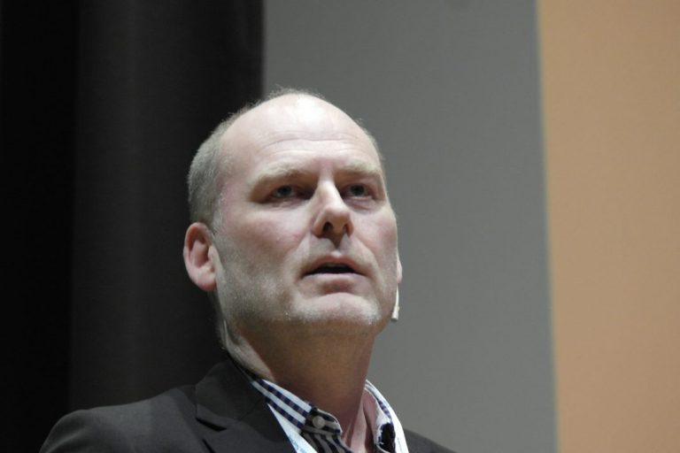 Salmon farmers lose lawsuit against government