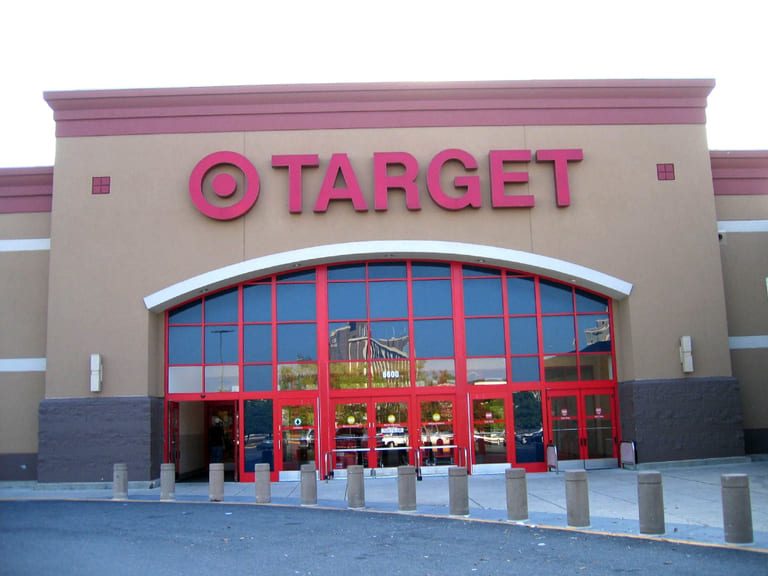 Mowi launches salmon brand in Target