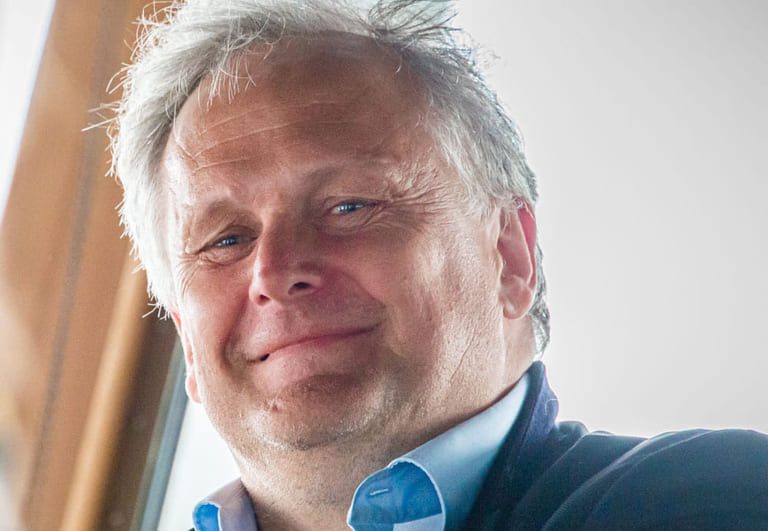 Helge Gåsø called his rivals’ bluff in the battle for NRS. He could hardly have played his hand better
