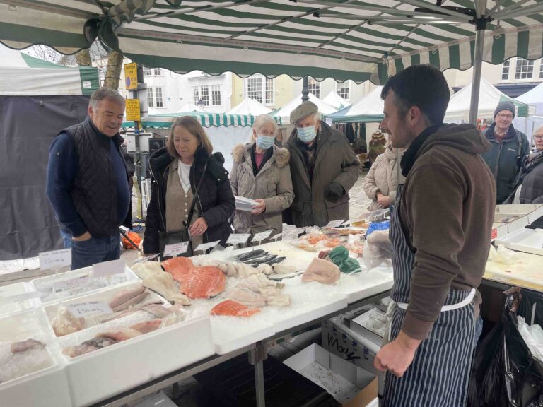 Market traders report strong sales despite warnings of cooling UK recovery
