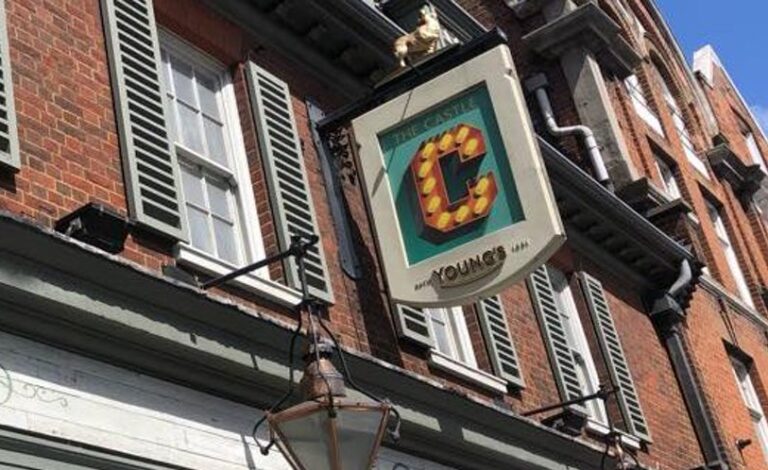 Food inflation forces British pubs to ditch salmon