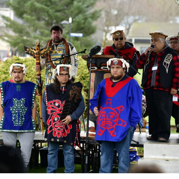 Gwa’sala-‘Nakwaxda’xw Nation by Brian Kingzett