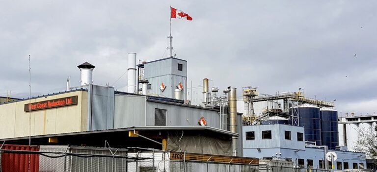 Outlook dims for Vancouver business helping BC salmon farms deal with fish waste