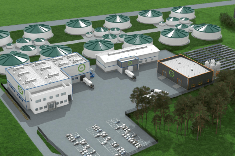 6,000 tonnes of salmon to be farmed at former military airport