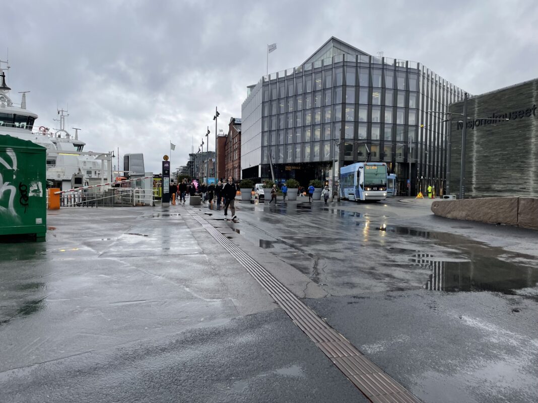 Price collapse continues Investment banks downgrade and warn of a