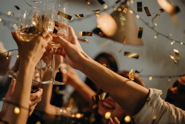 SalmonBusiness celebrates 10,000 readers since relaunch one week ago