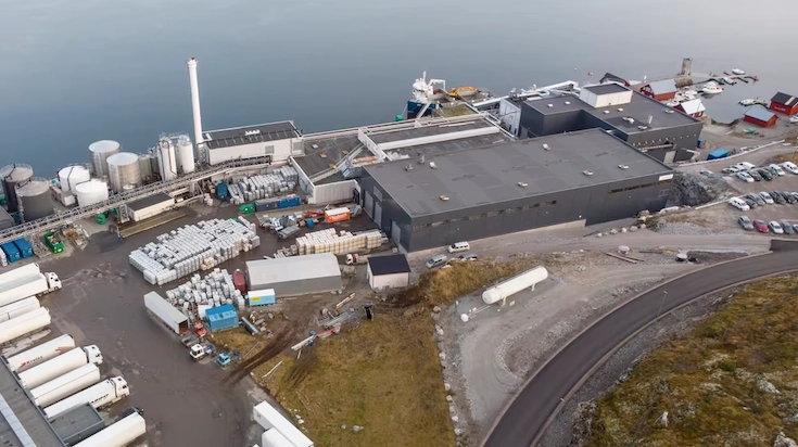 Police dispatched to investigate chemical leak following reports of a fire