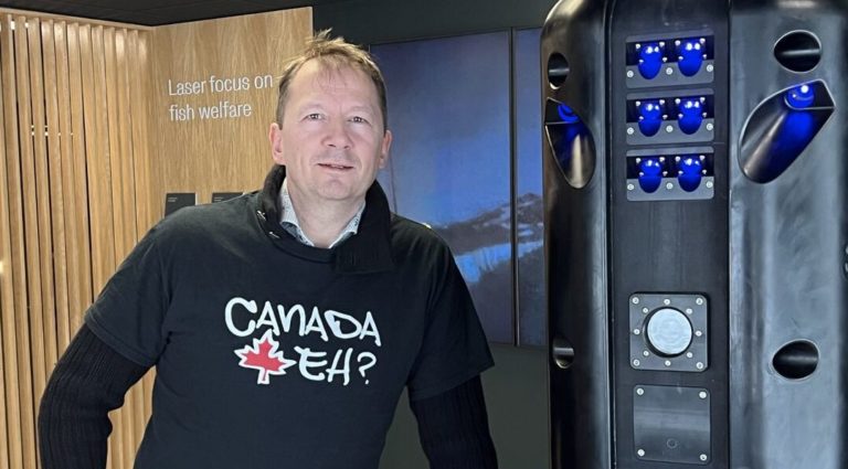 Lice-zapping robot maker announces Canada ambitions