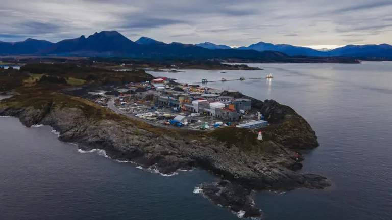 Salmon Evolution engineer launches aquaculture division; hires lead from Proximar