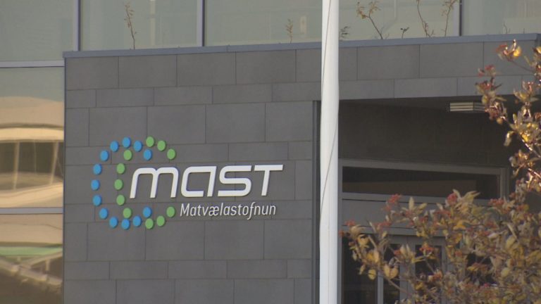 Authorities investigate as full extent of 5,000 fish escape emerges