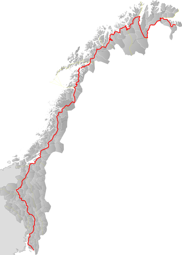 Salmon spill closes Norway’s E6 after truck accident