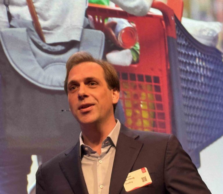 Succession plan sees van Tilburg replace Blakemore