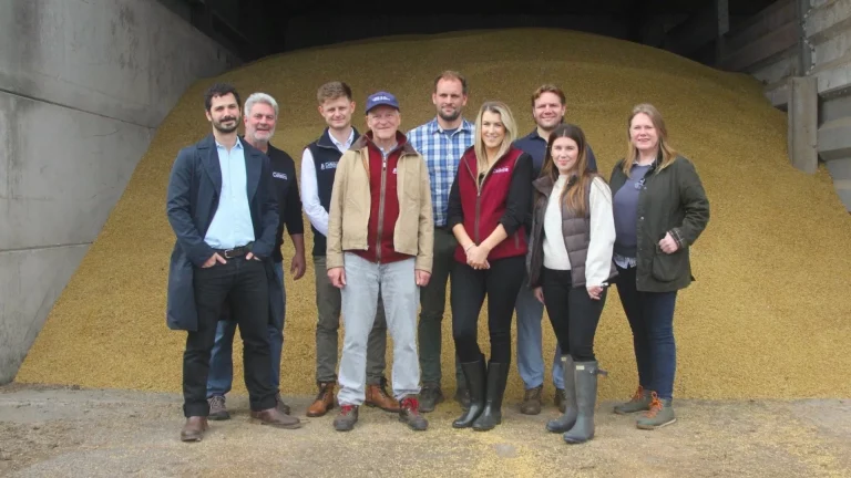 UK farmers enlisted to reduce aquaculture feed footprint