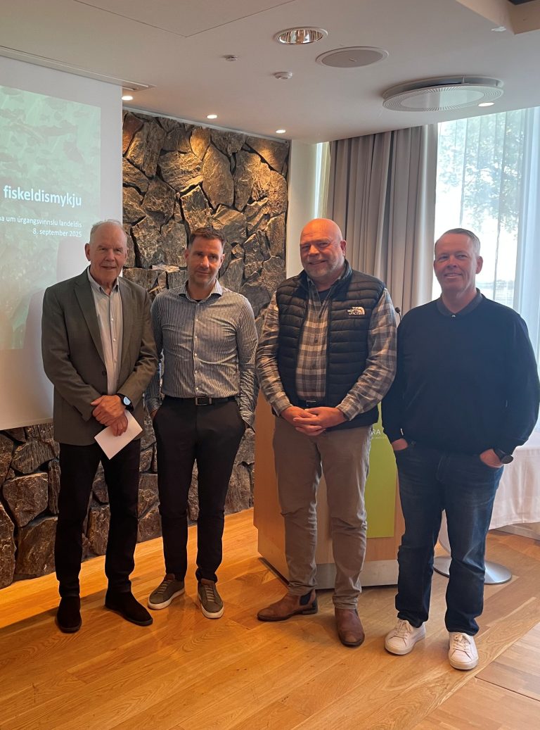 Icelandic land-based salmon farmers to collaborate on waste processing