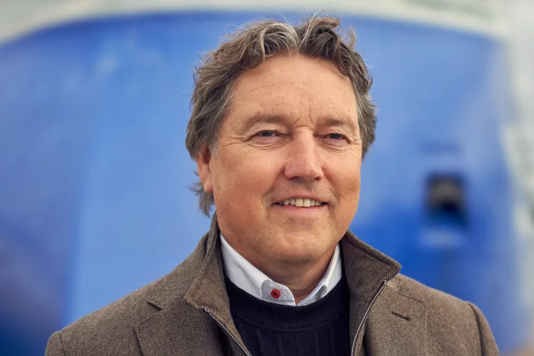 Icelandic seafood group adds marine oils business with $249 million deal