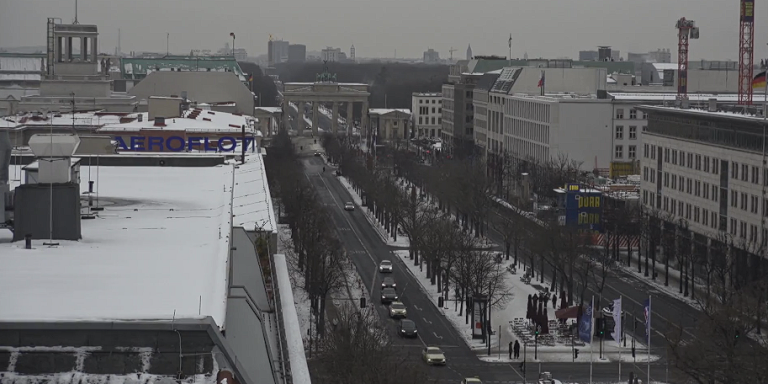 Salmon prices slide as European airports struggle with winter weather